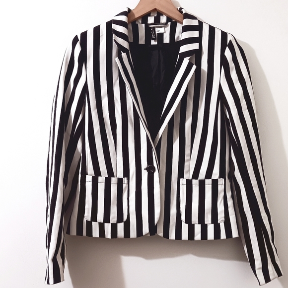 H&M Jackets & Blazers - h&m retro fun black white striped beetlejuice pocket button front blazer jacket